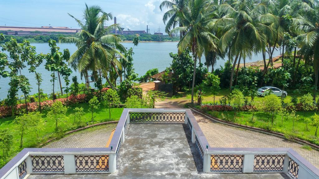 River View Guest House - Kavitha Residency Мангалор Экстерьер фото